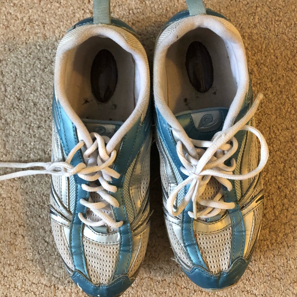 Running sneakers
